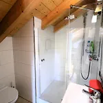 Luxury Penthouse ラウターブルンネン